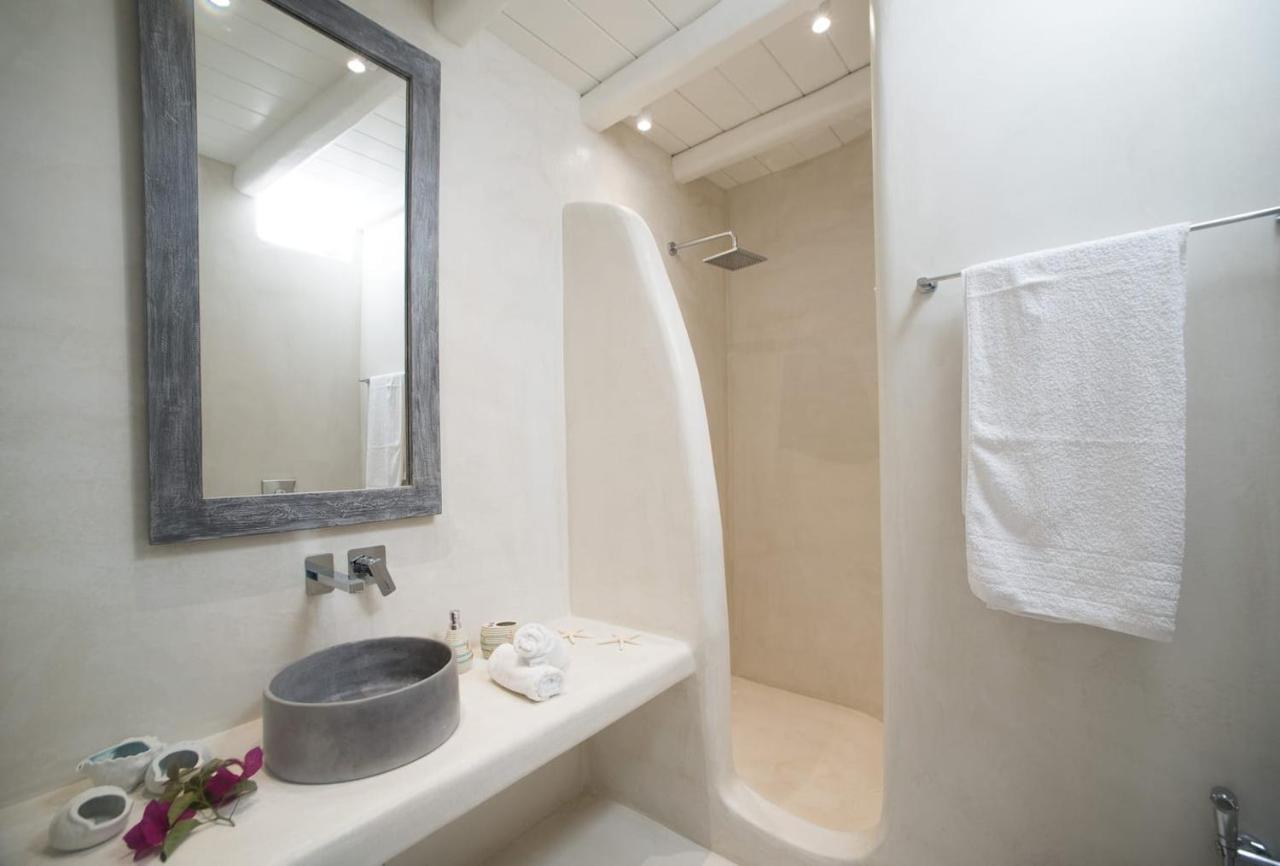 Appartamento Gorgeous Studio In Cycladic Architecture Overlooking The Aegean Houlakia  Esterno foto